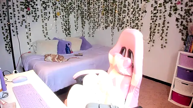 violeta milleer online show from 10, 10, 2025