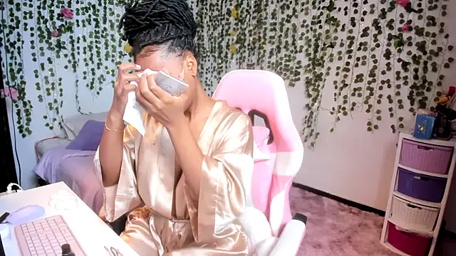 violeta milleer online show from 11, 11, 2025