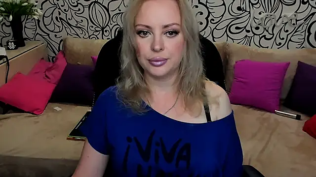 Hotdreamhere online show from 30, 6, 2026