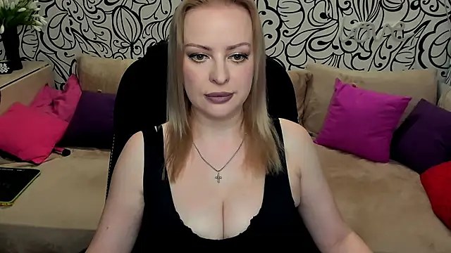 Snapshot of Hotdreamhere chatting on 24, 5, 2026 Hotdreamhere online show from 24, 5, 2026