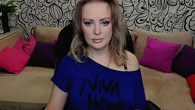 Snapshot of Hotdreamhere chatting on 13, 5, 2026 Hotdreamhere online show from 13, 5, 2026