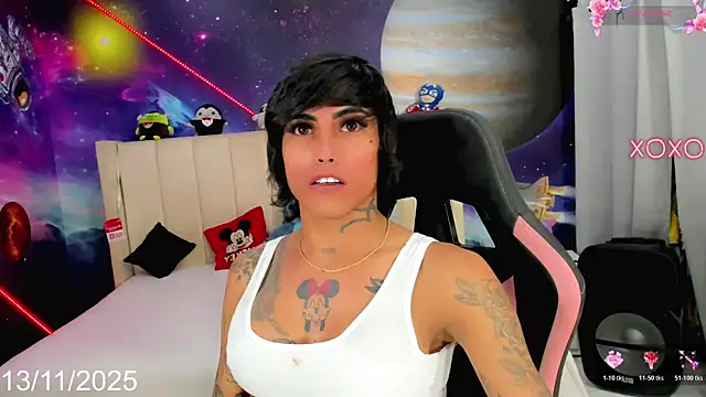 Nella Dolls online show from 13, 11, 2025