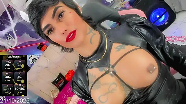 Nella Dolls online show from 22, 10, 2025