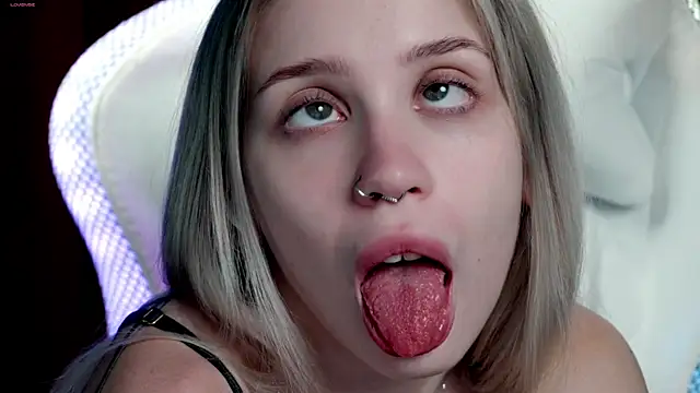 Snapshot of ho1yho1e chatting on 9, 11, 2025 ho1yho1e online show from 9, 11, 2025