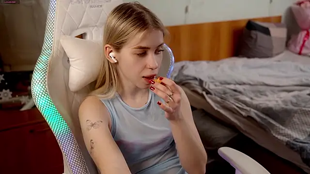 ho1yho1e online show from 14, 2, 2026