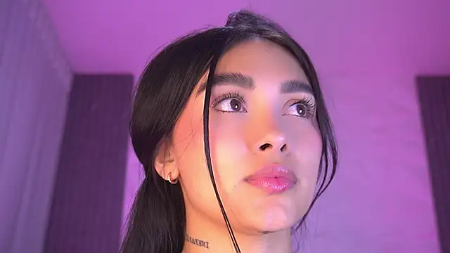 Snapshot of katy_rioss chatting on 20, 5, 2026 katy rioss online show from 20, 5, 2026
