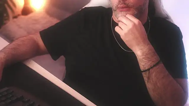 Snapshot of Sanders_White chatting on 3, 3, 2025 Sanders White online show from 3, 3, 2025