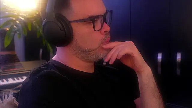 Snapshot of Sanders_White chatting on 13, 9, 2025 Sanders White online show from 13, 9, 2025