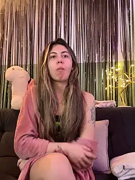 lilly sweett online show from 7, 3, 2026