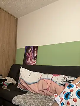 lilly sweett online show from 2, 2, 2026