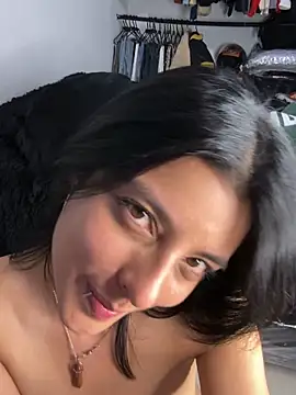 AneeSmith online show from 7, 1, 2025