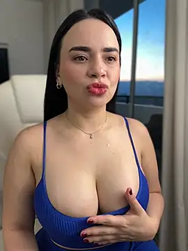 Snapshot of GeorginaJones chatting on 31, 1, 2025 GeorginaJones online show from 31, 1, 2025