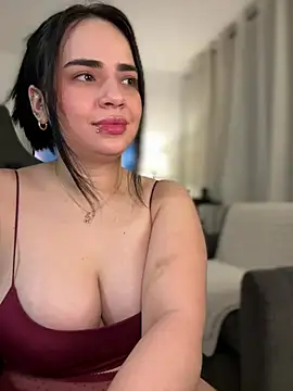 Snapshot of GeorginaJones chatting on 14, 2, 2025 GeorginaJones online show from 14, 2, 2025