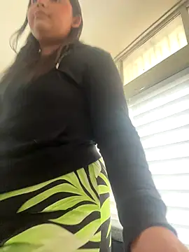 Lia sexx online show from 7, 10, 2025