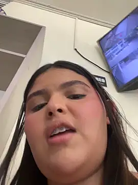 Lia sexx online show from 28, 3, 2026