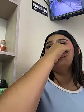 Lia sexx online show from 28, 4, 2026
