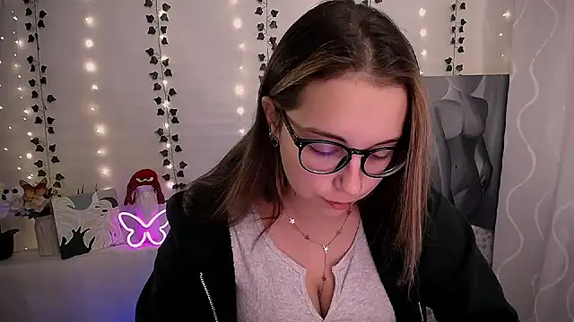 SweetPrincess  online show from 6, 10, 2025