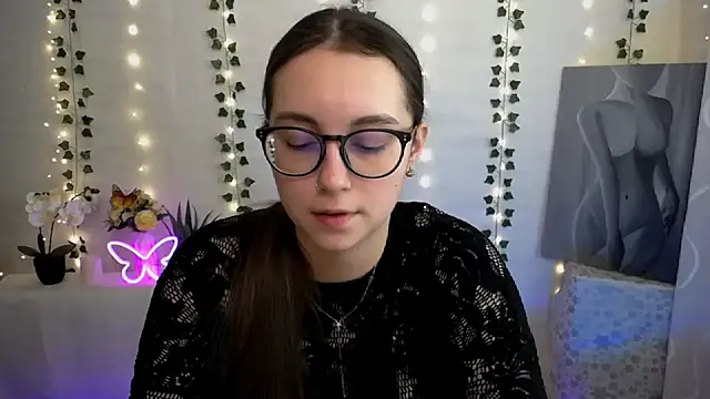 SweetPrincess  online show from 21, 3, 2025