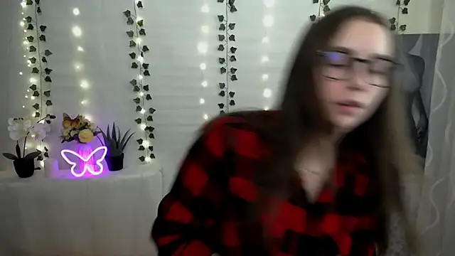 SweetPrincess  online show from 14, 3, 2025