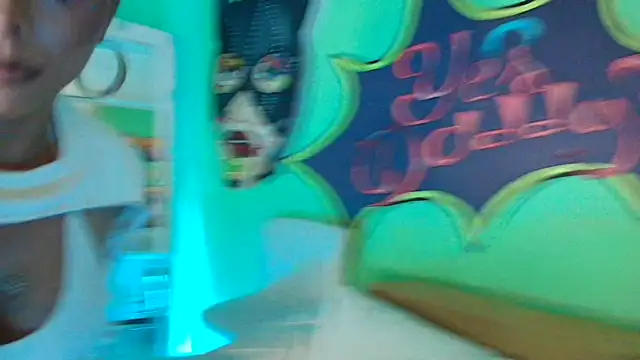 TamaraSavage online show from 15, 10, 2025