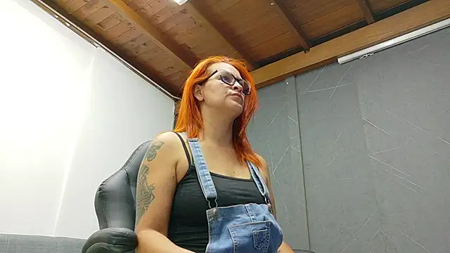 Britney taylor  online show from 6, 1, 2026