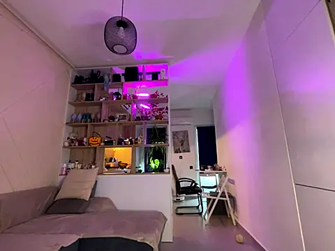  alleyesonme  online show from 6, 11, 2025