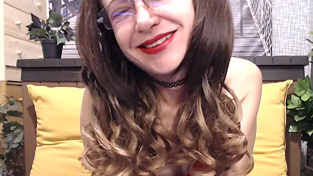 Snapshot of lilianleight chatting on 19, 9, 2025 lilianleight online show from 19, 9, 2025