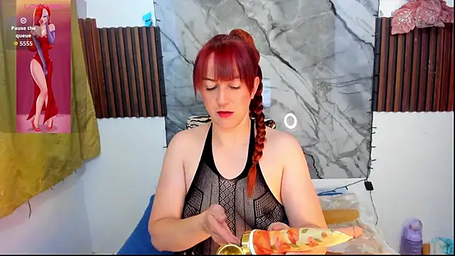 Hannaa32 online show from 3, 12, 2025