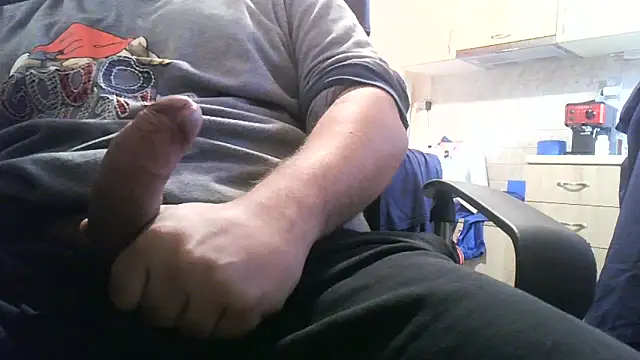 Snapshot of patrasdick94 chatting on 13, 11, 2025 patrasdick94 online show from 13, 11, 2025