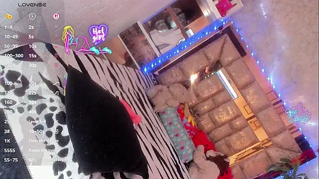 Sofia waltonx online show from 20, 4, 2026