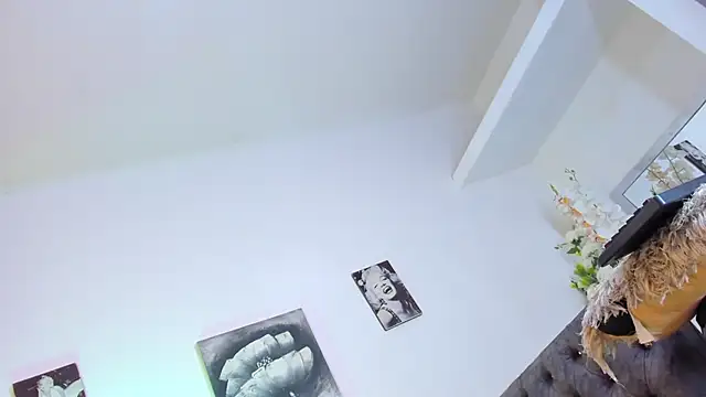 Emilyhottx online show from 2, 10, 2025