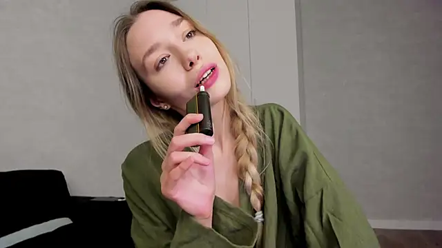 mary shiota online show from 14, 12, 2025