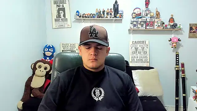 Snapshot of ney_22 chatting on 18, 5, 2026 ney 22 online show from 18, 5, 2026