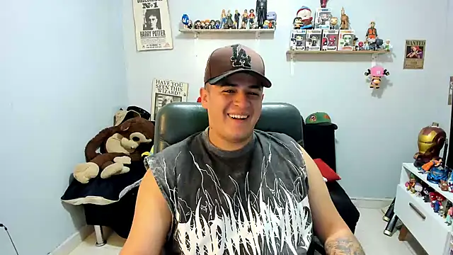 Snapshot of ney_22 chatting on 4, 6, 2026 ney 22 online show from 4, 6, 2026