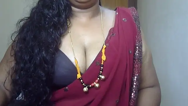 Snapshot of Nithya_forever chatting on 10, 10, 2025 Nithya forever online show from 10, 10, 2025