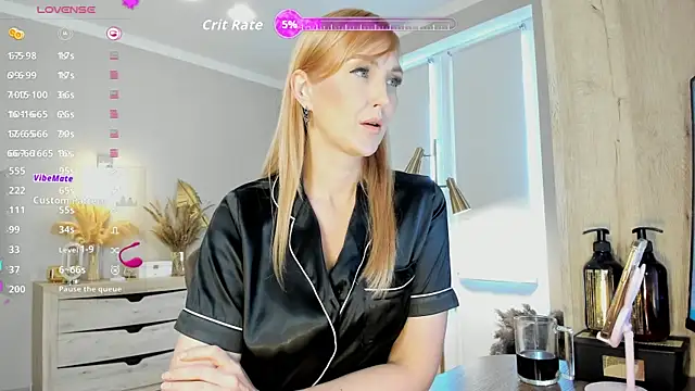 Snapshot of HotyPlays chatting on 26, 6, 2026 HotyPlays online show from 26, 6, 2026
