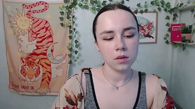 VeryVeryVeryShy  online show from 10, 6, 2026