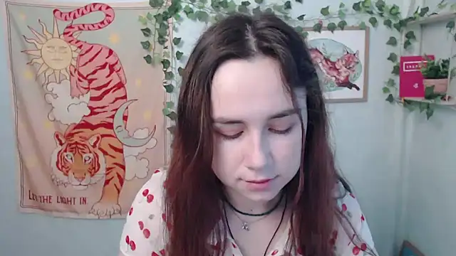 VeryVeryVeryShy  online show from 5, 6, 2026