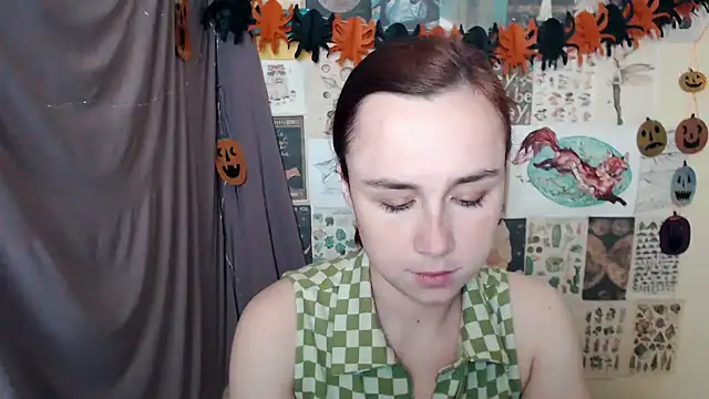 VeryVeryVeryShy  online show from 10, 10, 2025