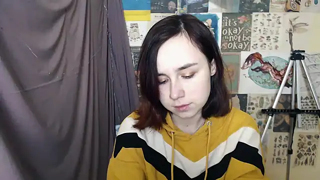 VeryVeryVeryShy  online show from 7, 2, 2025