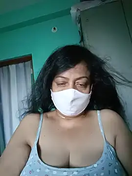 Snapshot of love_suman chatting on 27, 6, 2026 love suman online show from 27, 6, 2026