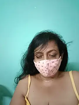 Snapshot of love_suman chatting on 4, 7, 2026 love suman online show from 4, 7, 2026