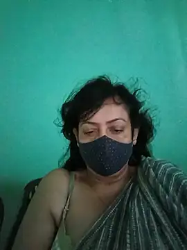 Snapshot of love_suman chatting on 13, 7, 2026 love suman online show from 13, 7, 2026
