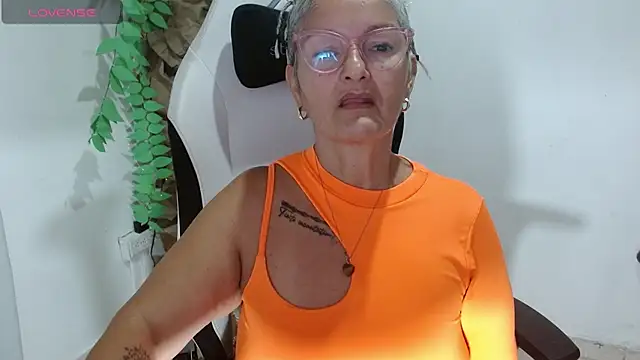 bety-cum2 online show from 19, 4, 2026