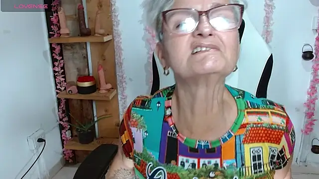 bety-cum2 online show from 20, 7, 2026