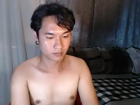 asiancuckyguy69 online show from 15, 2, 2026