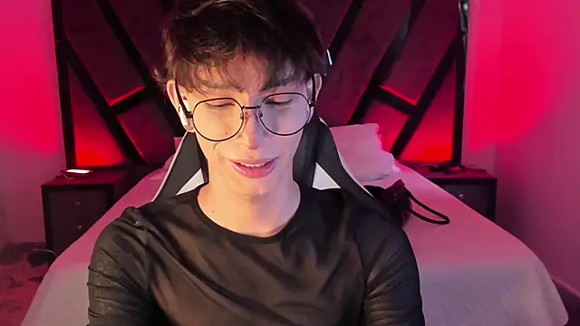 AndyWiilliams online show from 2, 3, 2026