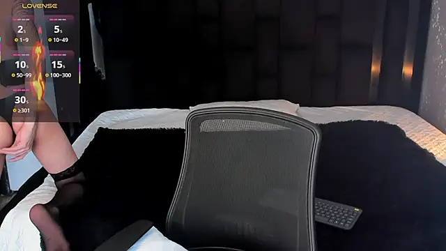 Snapshot of AndyWiilliams chatting on 23, 10, 2025 AndyWiilliams online show from 23, 10, 2025