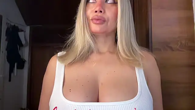 paulina sexy online show from 12, 10, 2025