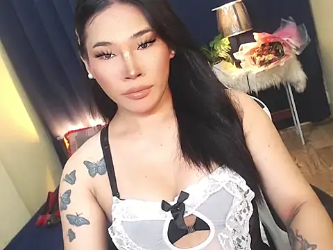 Snapshot of Ur_Fantastic_Lina chatting on 19, 10, 2025 Ur Fantastic Lina online show from 19, 10, 2025